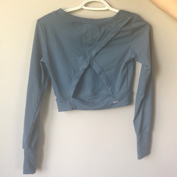 Workout Crop - Picture 2 of 2